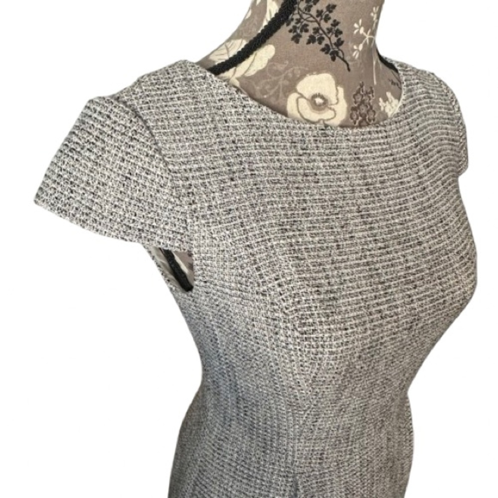 Kay Unger Chick Women's Sz.4 Gray Black & Ivory Short Sleeves Lined Midi Dress - Picture 3 of 16